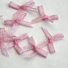 Strikjes roze-roze