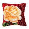 Knopen kussen Roos 40x40 cm