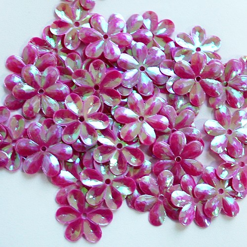 Bloemenpailletten fuchsia parelmoer 